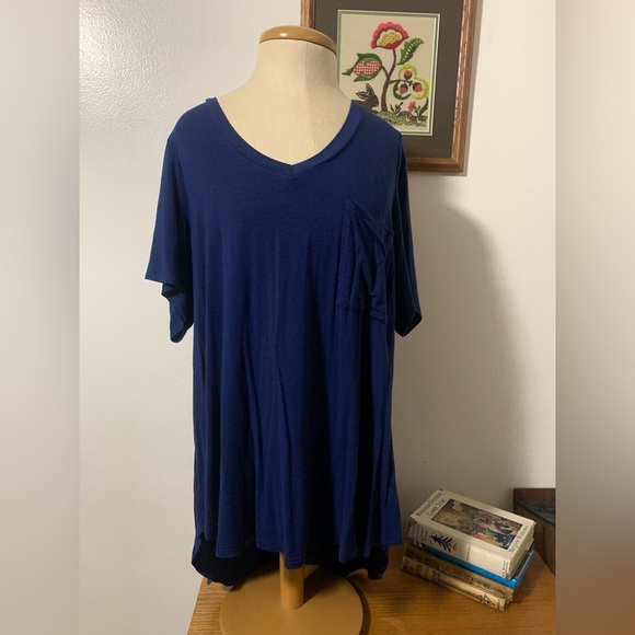 ModCloth Lot of Two High-Low Hemmed Tees 1X - Picture 14 of 16